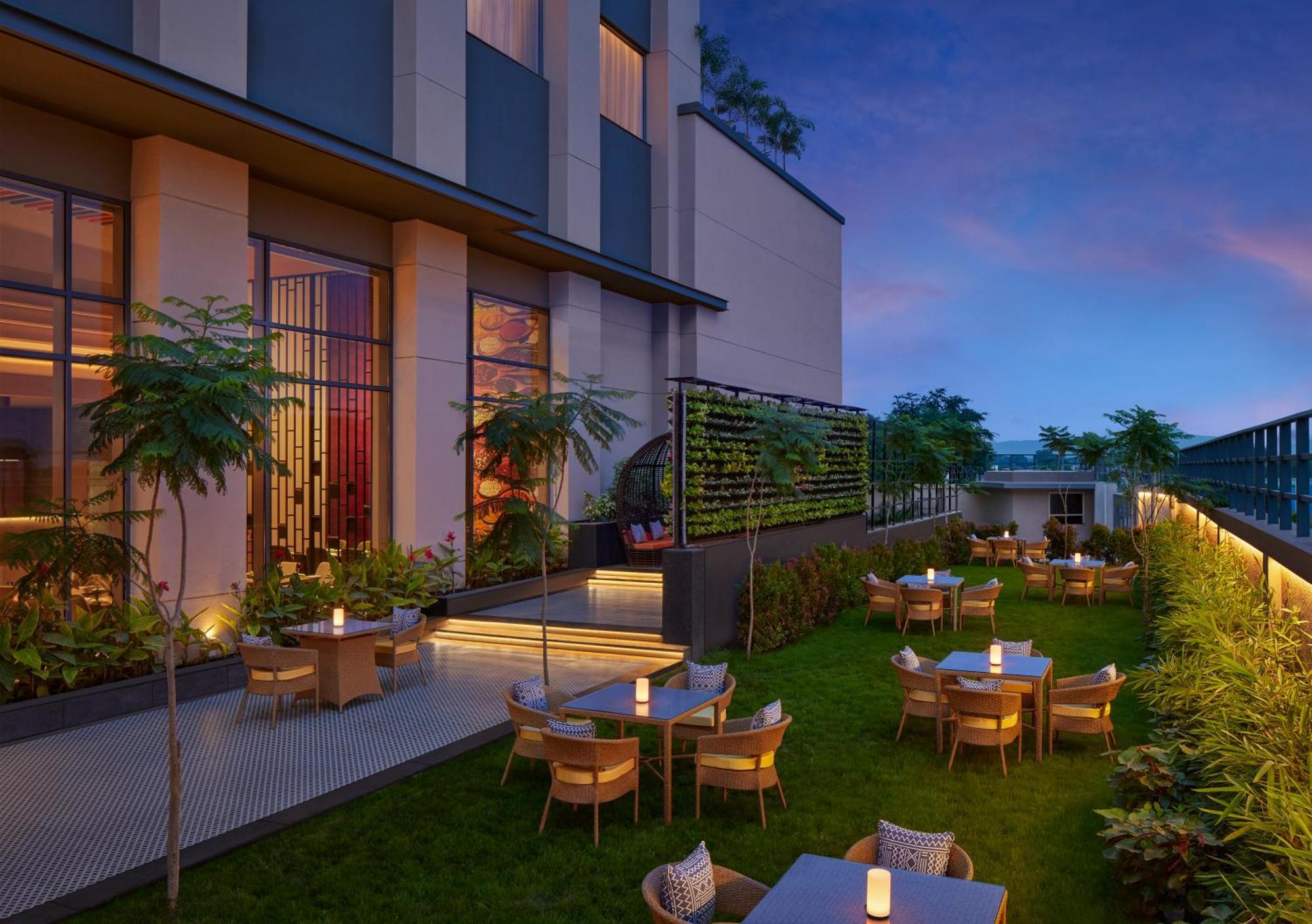 Hyatt Place Aurangabad Airport Eksteriør billede